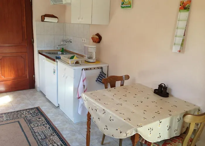 Natalia アパート